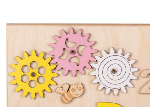 Moni Montessori Fából készült matatófal (30x30 cm) - Zsiráf