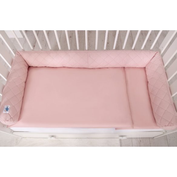 BabyLion Prémium Royal babafészek és rácsvédő - Pasztell rózsaszín