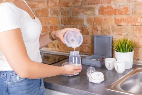 INNOGIO GIOmomLINE HANDY viselhető elektromos mellszívó dupla