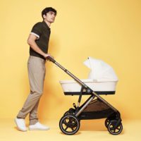 Mózeskosár és testvérülés